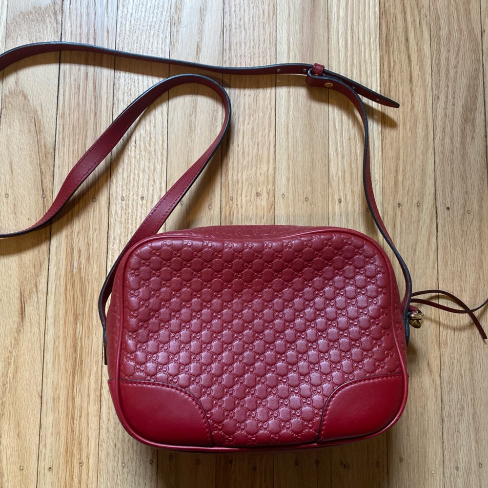 Gorgeous Gucci Crossbody